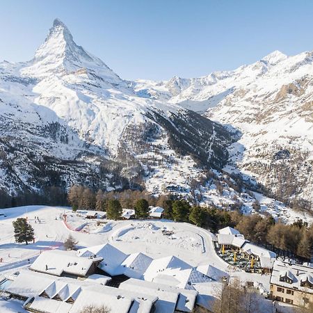 Riffelalp Resort 2222M - Ski-In & Ski-Out Zermatt Exterior photo