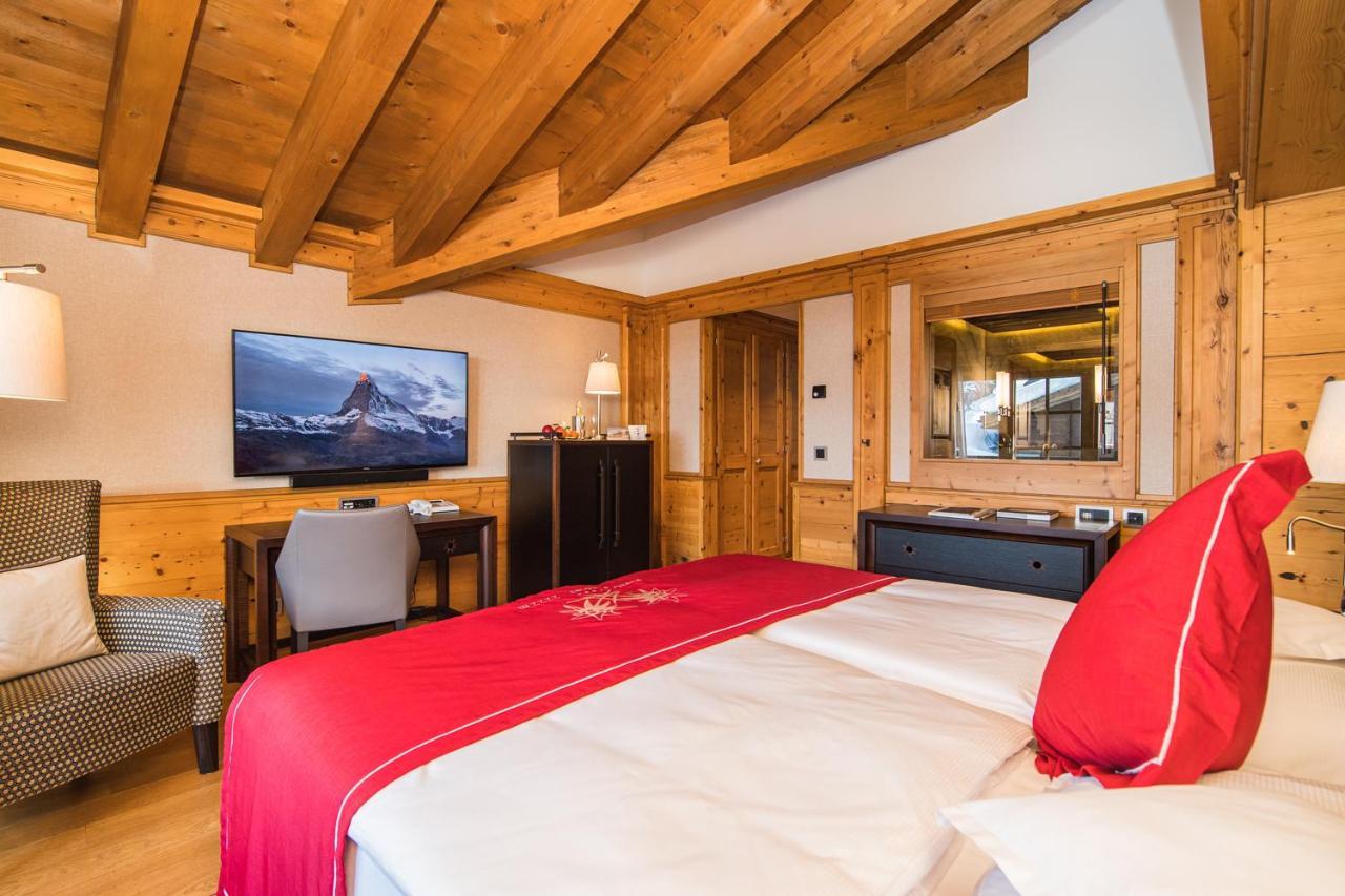 Riffelalp Resort 2222M - Ski-In & Ski-Out Zermatt Exterior photo